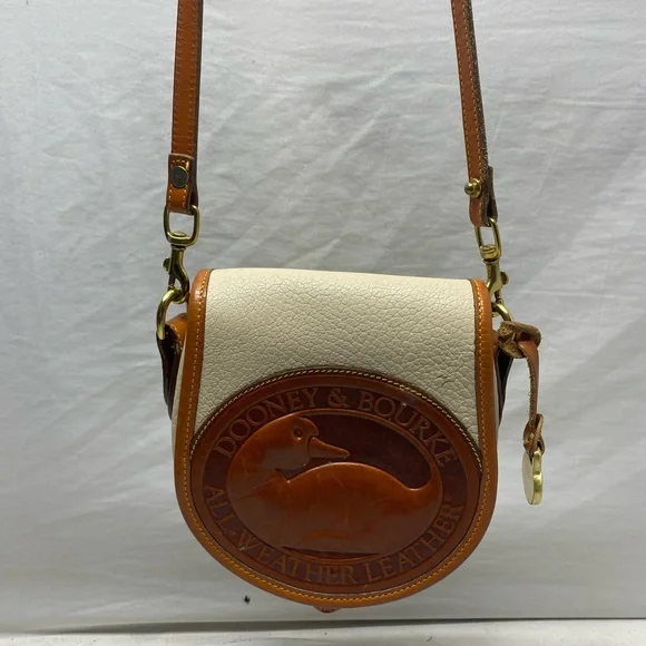 VINTAGE Dooney & Bourke Big duck Crossbody -Shoulder-BAG LEATHER WOMENS BEAUTY - Picture 8 of 16